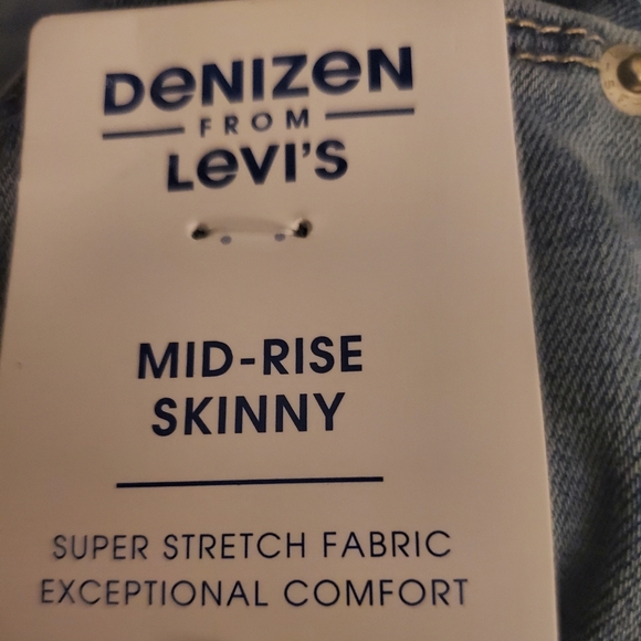 Denizen Levi's Essential Stretch Mid Rise Skinny Jeans Dark Wash- Blue Empire - Picture 6 of 13